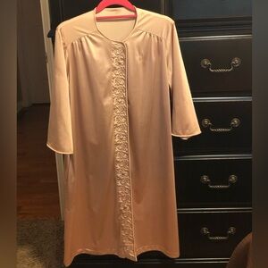 Vintage Vanity Fair Housecoat